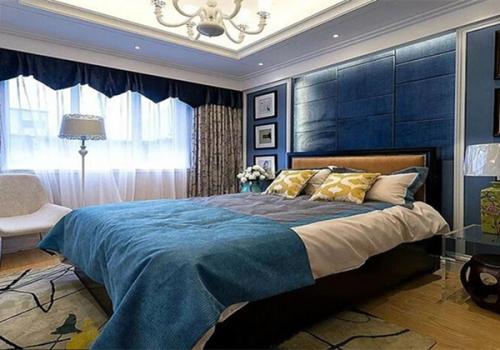 卧室背景墙颜色怎么选?与环境相匹配是第一准则!