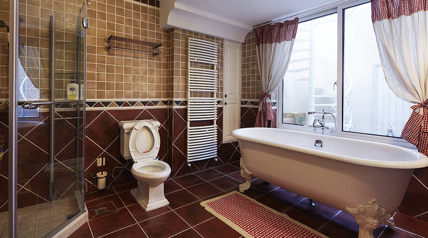 典雅美式浴室装修设计图