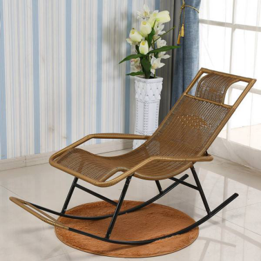 摇椅什么材质的比较好？摇椅是木质的好还是藤制的好？