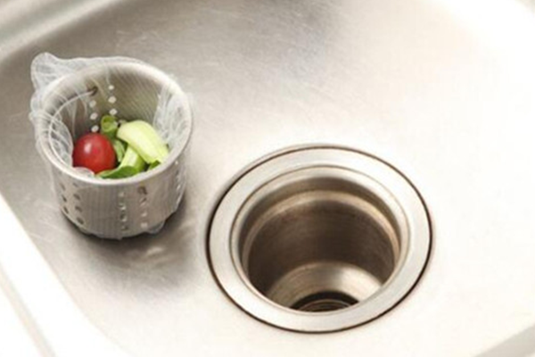 厨房下水道有异味怎么处理？四种解决方法让你应对自如！